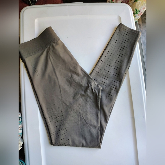 Lululemon x Soulcycle leggings activewear Ride & Reflect 28" Metal Grey sz 6. - Picture 6 of 17